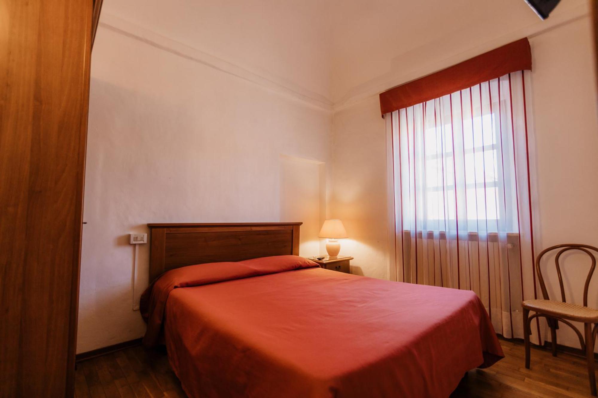 Casa Regina Montis Regalis Hotel Vicoforte Buitenkant foto